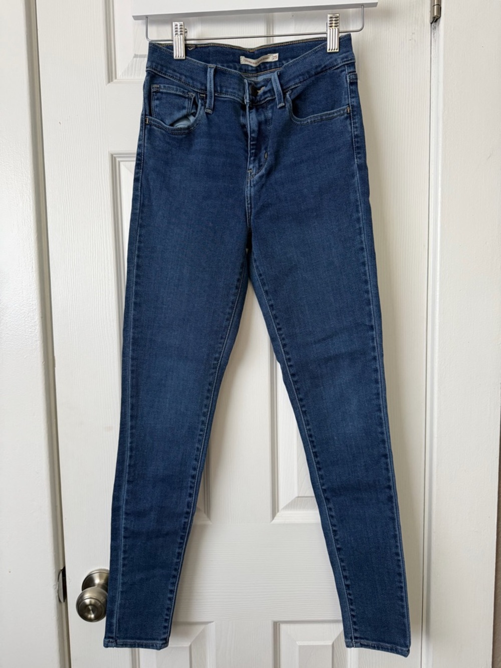 Levi's Dark Blue Skinny Jeans